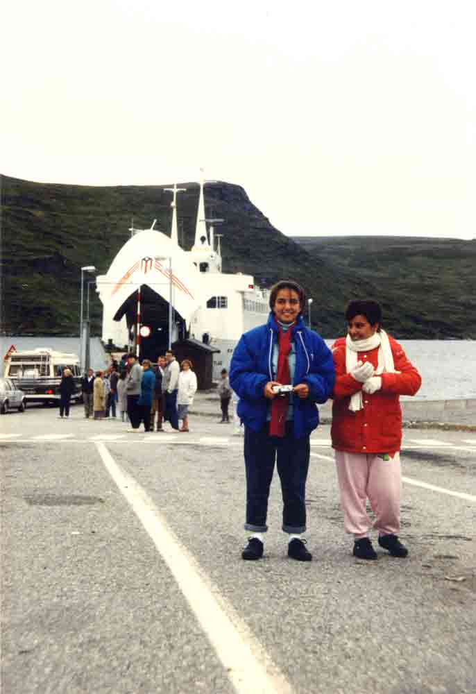 121 - Noruega - Cabo Norte - barco de acceso - 1989